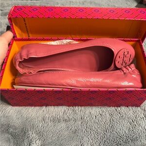 Tory Burch Mauve Leather Flats